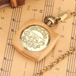 Reloj de bolsillo automático cuadrado con efecto madera