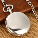 Reloj de bolsillo automático plateado con tapa