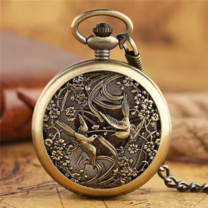 Reloj de bolsillo automático vintage calado con pájaros