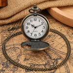 Reloj de bolsillo de cuarzo con dos lobos, acabado bronce