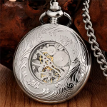 Reloj de bolsillo esqueleto con esfera negra calada