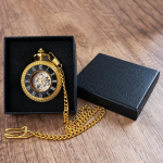Reloj de bolsillo mecánico con números romanos vintage
