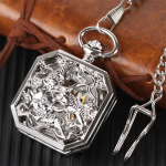 Reloj de bolsillo mecánico con tigre calado