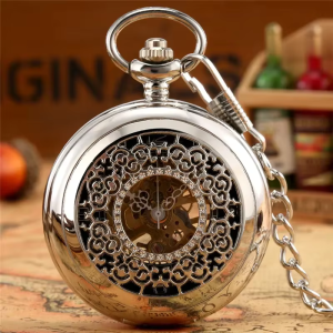 Reloj de bolsillo mecánico plateado con tapa calada