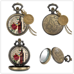 Reloj de bolsillo quartz antiguo con cadena — Azul y amarillo