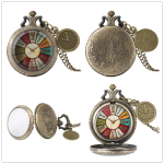 Reloj de bolsillo quartz antiguo con cadena — Blanco con borde ancho