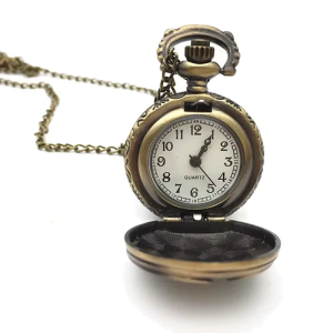 Reloj de bolsillo quartz con ciervo