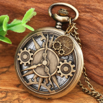 Reloj de bolsillo quartz con esfera calada y cadena