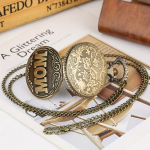 Reloj de bolsillo quartz MOM de latón