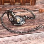 Reloj de bolsillo steampunk con apertura de corazón