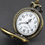 Reloj de bolsillo steampunk con cadena