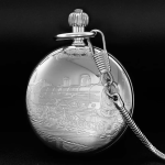 Reloj de bolsillo steampunk con locomotora