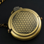 Reloj de bolsillo steampunk de cuerda manual — Bronce y dorado