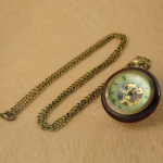 Reloj de bolsillo steampunk de madera, cuerda manual