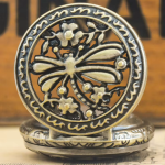 Reloj de bolsillo steampunk en tono bronce con cadena